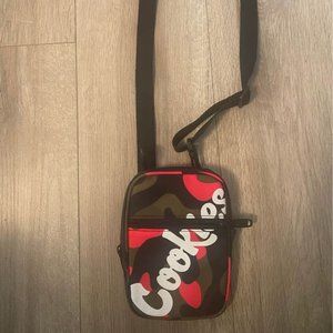 COOKIES ORIGINAL LOGO HONEYCOMB UTILITY BAG